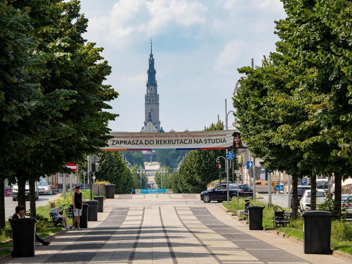 Apartament Classic Comfort Aleja Nmp 8 - Free Parking Częstochowa Esterno foto