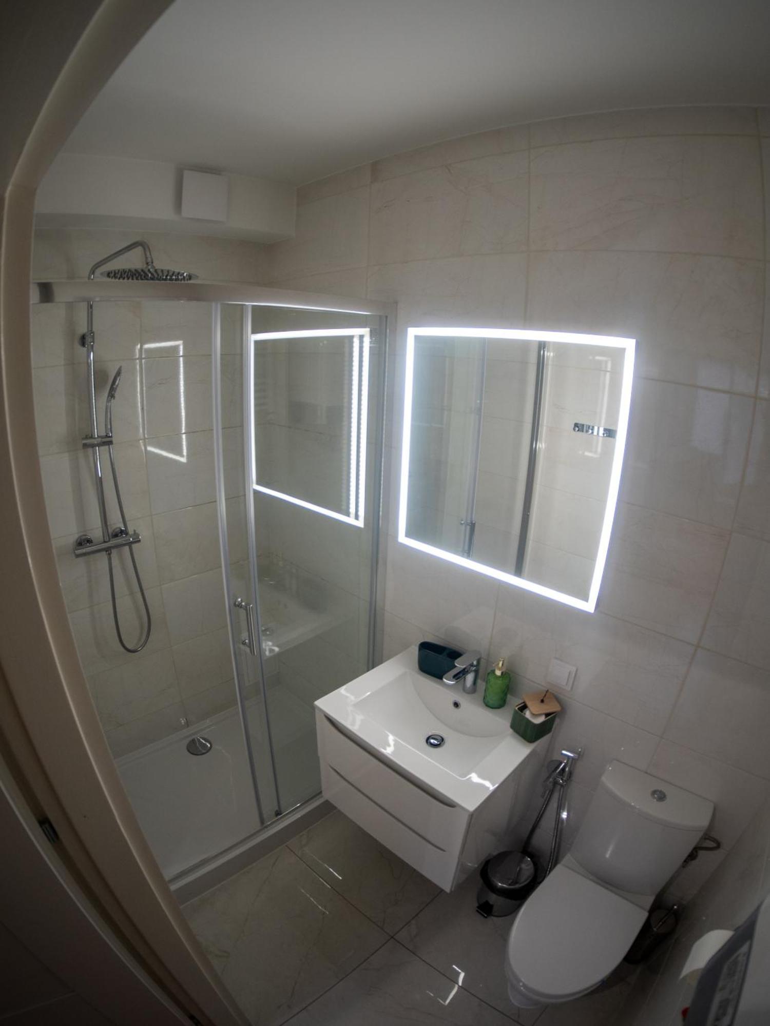 Apartament Classic Comfort Aleja Nmp 8 - Free Parking Częstochowa Esterno foto