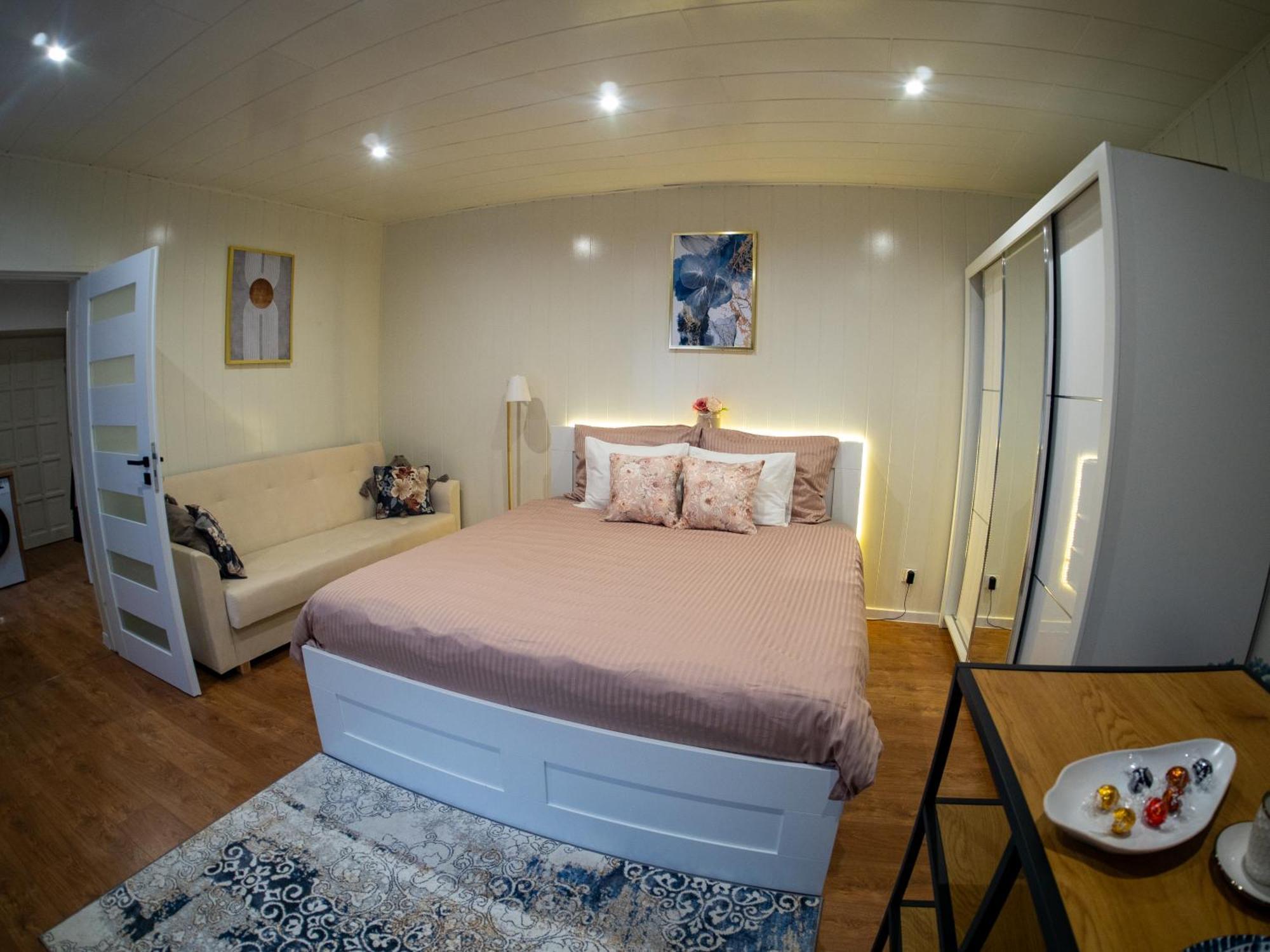 Apartament Classic Comfort Aleja Nmp 8 - Free Parking Częstochowa Esterno foto